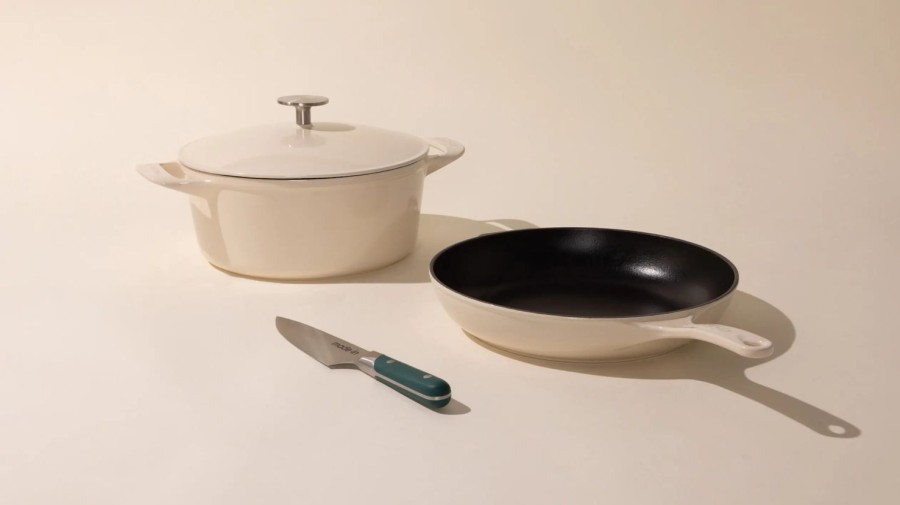 Cookware Made In | Enameled Cast Iron And Knife Set